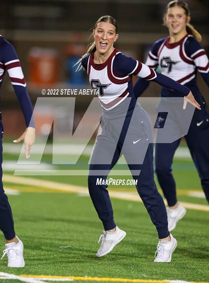 Thumbnail 1 in Arapahoe @ Cherokee Trail photogallery.