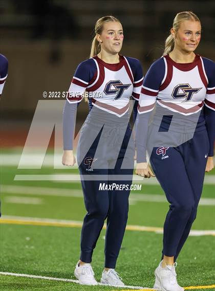 Thumbnail 1 in Arapahoe @ Cherokee Trail photogallery.