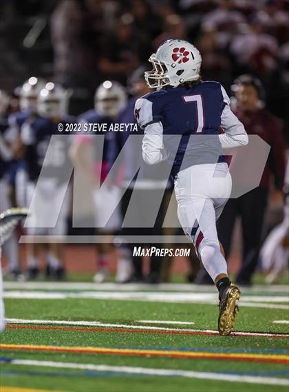 Thumbnail 2 in Arapahoe @ Cherokee Trail photogallery.