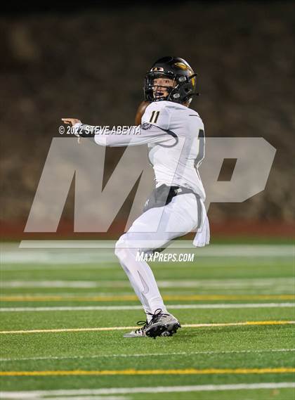 Thumbnail 3 in Arapahoe @ Cherokee Trail photogallery.