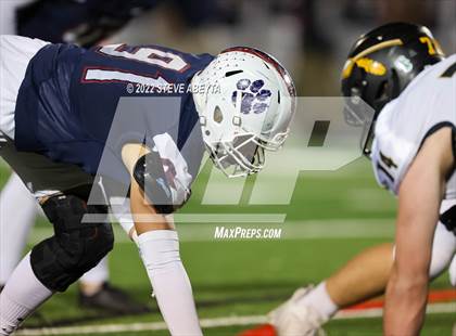 Thumbnail 3 in Arapahoe @ Cherokee Trail photogallery.