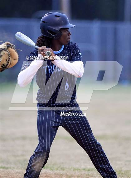 Thumbnail 2 in Ribault @ Raines photogallery.