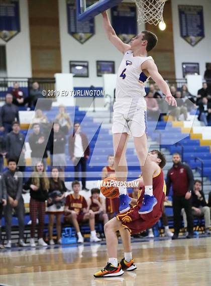 Thumbnail 1 in Etowah @ Lassiter photogallery.