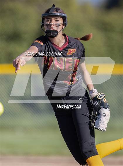 Thumbnail 3 in Ukiah vs Piner photogallery.