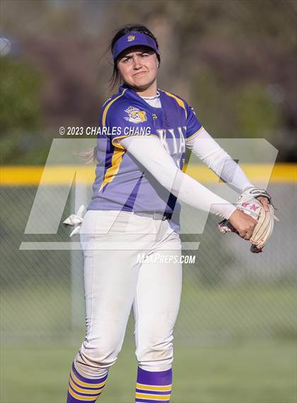 Thumbnail 2 in Ukiah vs Piner photogallery.