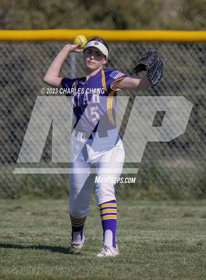 Thumbnail 3 in Ukiah vs Piner photogallery.