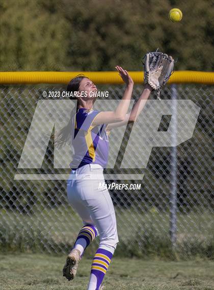 Thumbnail 2 in Ukiah vs Piner photogallery.