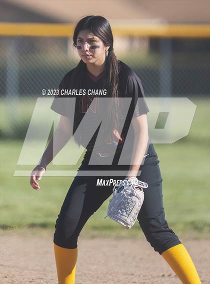 Thumbnail 3 in Ukiah vs Piner photogallery.