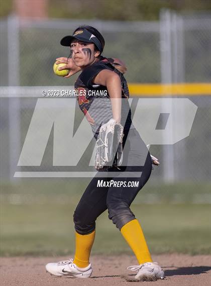 Thumbnail 3 in Ukiah vs Piner photogallery.