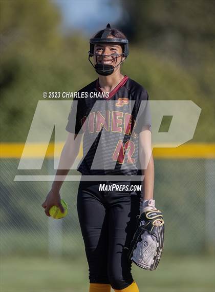 Thumbnail 2 in Ukiah vs Piner photogallery.