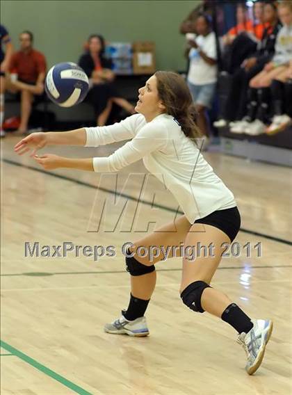 Thumbnail 3 in Cosumnes Oaks vs. Capital Christian (Lady Rams Classic) photogallery.