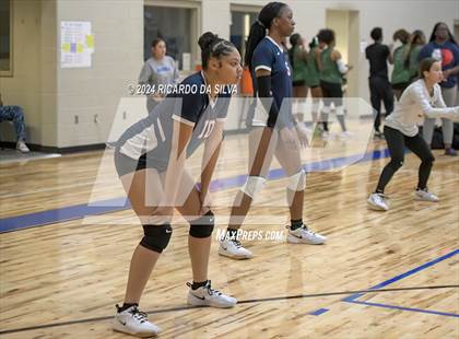 Thumbnail 2 in Fort Bend Travis vs Alief Taylor (Needville Tournament) photogallery.