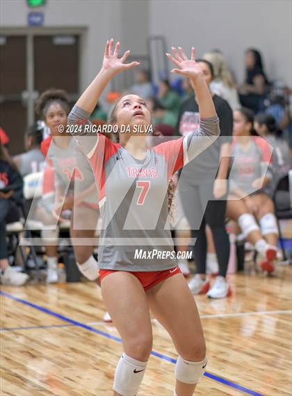 Thumbnail 2 in Fort Bend Travis vs Alief Taylor (Needville Tournament) photogallery.