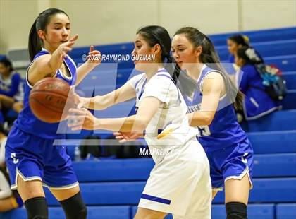 Thumbnail 3 in Caruthers @ Parlier photogallery.