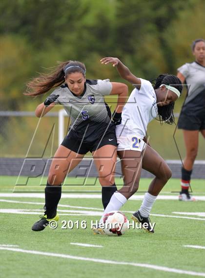 Thumbnail 3 in Cedar Ridge vs Klein (UIL 6A Area Playoff) photogallery.