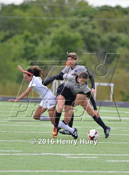Thumbnail 2 in Cedar Ridge vs Klein (UIL 6A Area Playoff) photogallery.