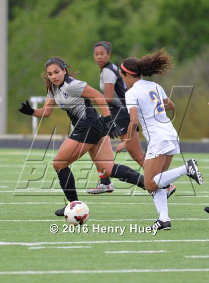 Thumbnail 1 in Cedar Ridge vs Klein (UIL 6A Area Playoff) photogallery.