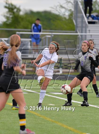Thumbnail 2 in Cedar Ridge vs Klein (UIL 6A Area Playoff) photogallery.