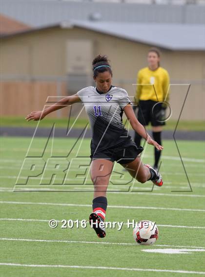 Thumbnail 3 in Cedar Ridge vs Klein (UIL 6A Area Playoff) photogallery.
