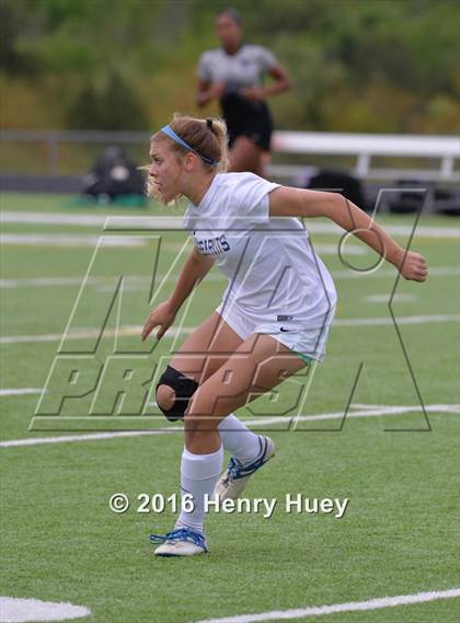 Thumbnail 2 in Cedar Ridge vs Klein (UIL 6A Area Playoff) photogallery.
