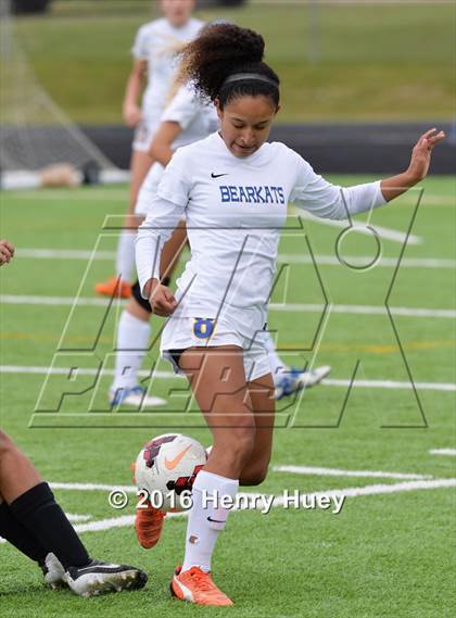 Thumbnail 3 in Cedar Ridge vs Klein (UIL 6A Area Playoff) photogallery.