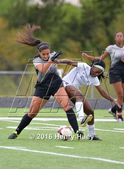 Thumbnail 2 in Cedar Ridge vs Klein (UIL 6A Area Playoff) photogallery.