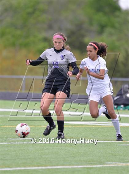 Thumbnail 1 in Cedar Ridge vs Klein (UIL 6A Area Playoff) photogallery.