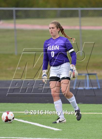 Thumbnail 2 in Cedar Ridge vs Klein (UIL 6A Area Playoff) photogallery.