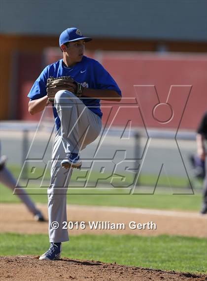 Thumbnail 3 in Oak Grove @ Prospect photogallery.