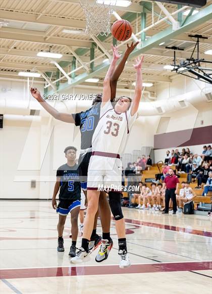 Thumbnail 2 in Capital Christian vs Whitney (Whitney Winter Classic) photogallery.