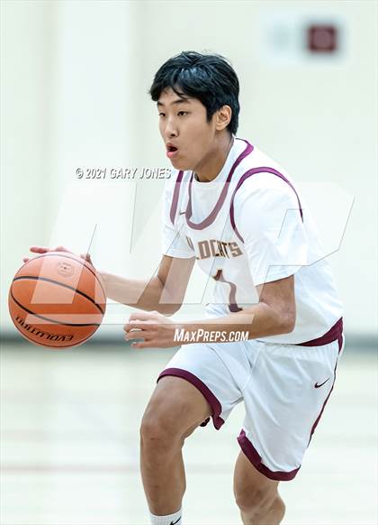Thumbnail 3 in Capital Christian vs Whitney (Whitney Winter Classic) photogallery.