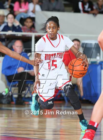 Thumbnail 2 in North Shore vs. Duncanville (McDonald's Texas Invitational) photogallery.