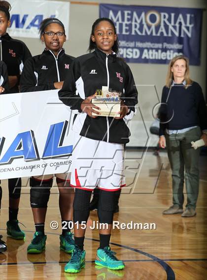 Thumbnail 1 in North Shore vs. Duncanville (McDonald's Texas Invitational) photogallery.
