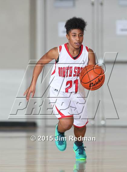 Thumbnail 1 in North Shore vs. Duncanville (McDonald's Texas Invitational) photogallery.