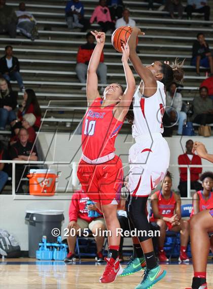 Thumbnail 3 in North Shore vs. Duncanville (McDonald's Texas Invitational) photogallery.