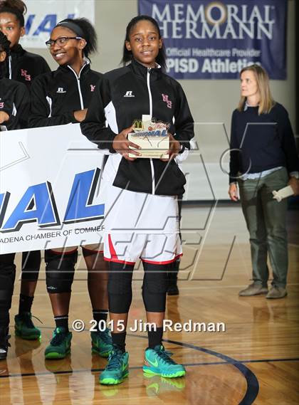 Thumbnail 2 in North Shore vs. Duncanville (McDonald's Texas Invitational) photogallery.