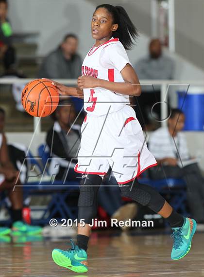 Thumbnail 3 in North Shore vs. Duncanville (McDonald's Texas Invitational) photogallery.