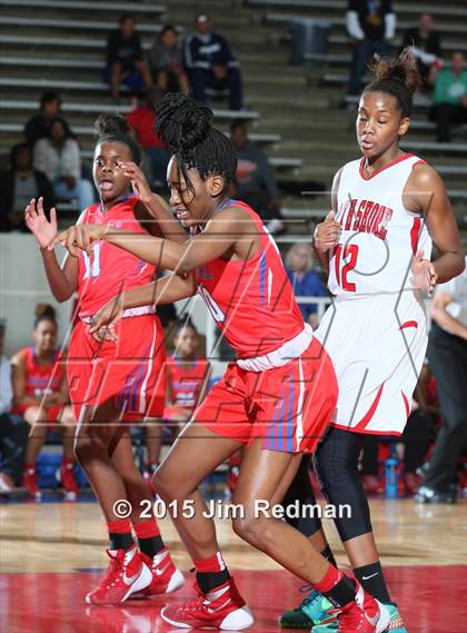 Thumbnail 1 in North Shore vs. Duncanville (McDonald's Texas Invitational) photogallery.