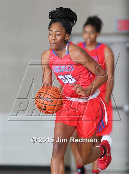 Thumbnail 3 in North Shore vs. Duncanville (McDonald's Texas Invitational) photogallery.