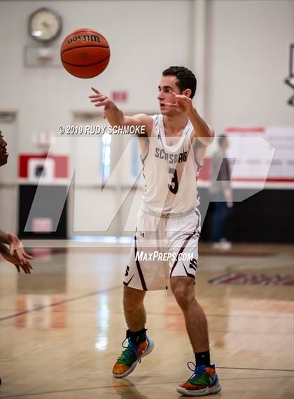 Thumbnail 3 in Scarsdale vs Kentridge (Torrey Pines Holiday Classic) photogallery.