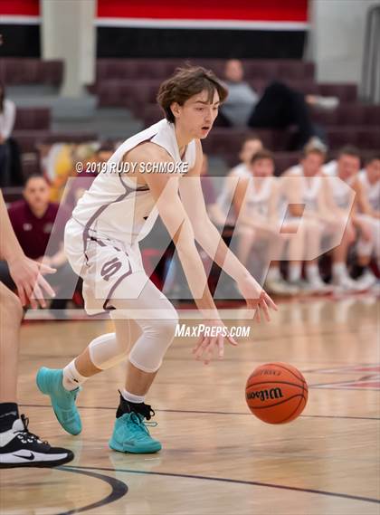 Thumbnail 1 in Scarsdale vs Kentridge (Torrey Pines Holiday Classic) photogallery.