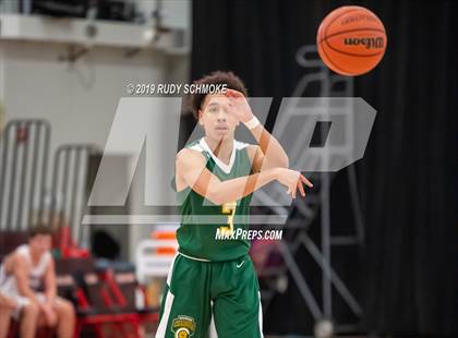 Thumbnail 3 in Scarsdale vs Kentridge (Torrey Pines Holiday Classic) photogallery.