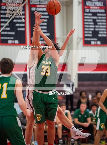 Thumbnail 1 in Scarsdale vs Kentridge (Torrey Pines Holiday Classic) photogallery.