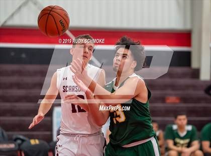 Thumbnail 3 in Scarsdale vs Kentridge (Torrey Pines Holiday Classic) photogallery.