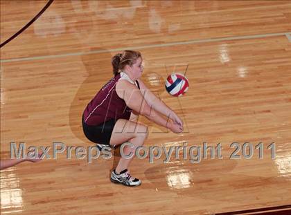 Thumbnail 3 in Alcoa vs. Christian Academy of Knoxville (Regional Championship) photogallery.