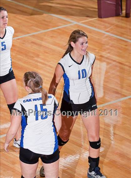 Thumbnail 2 in Alcoa vs. Christian Academy of Knoxville (Regional Championship) photogallery.