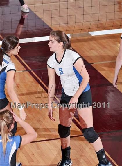 Thumbnail 2 in Alcoa vs. Christian Academy of Knoxville (Regional Championship) photogallery.