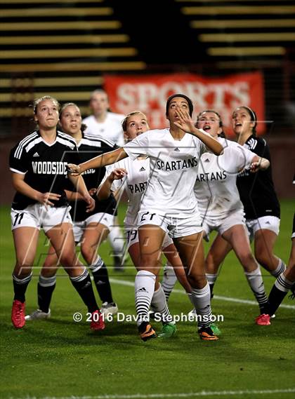 Thumbnail 2 in Woodside vs. Mountain View (CIF CCS Open Division Final) photogallery.