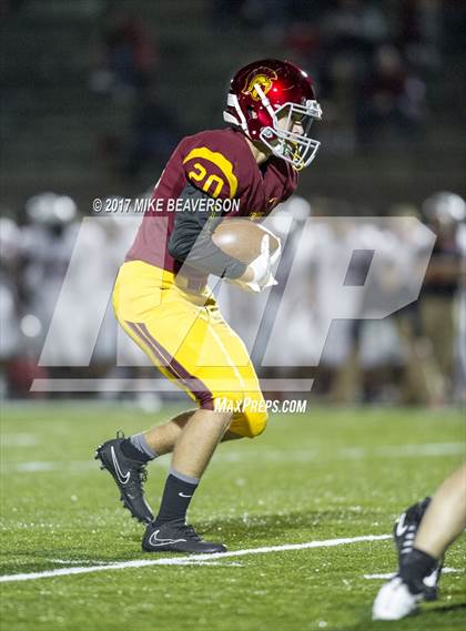 Thumbnail 2 in Lassiter vs Cherokee photogallery.