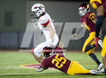 Thumbnail 1 in Lassiter vs Cherokee photogallery.